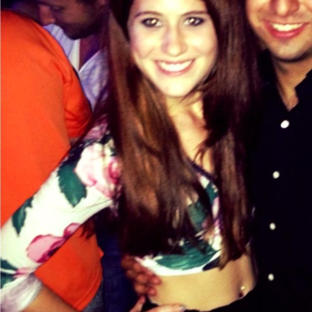 Crop top - Picture 2 of 2